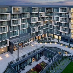 Ac By Marriott מלון
